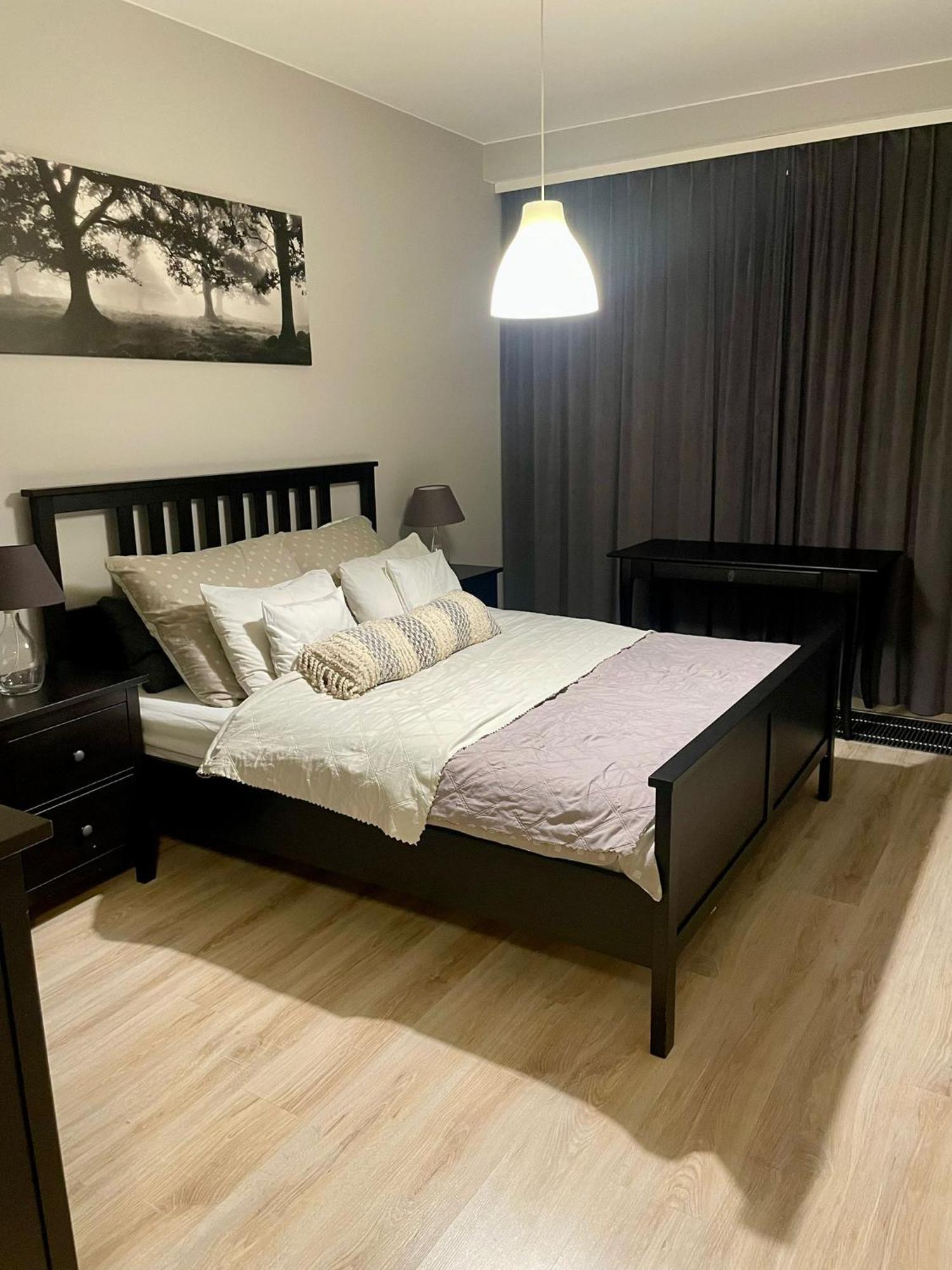 Center - With Free Parking Apartament Warszawa