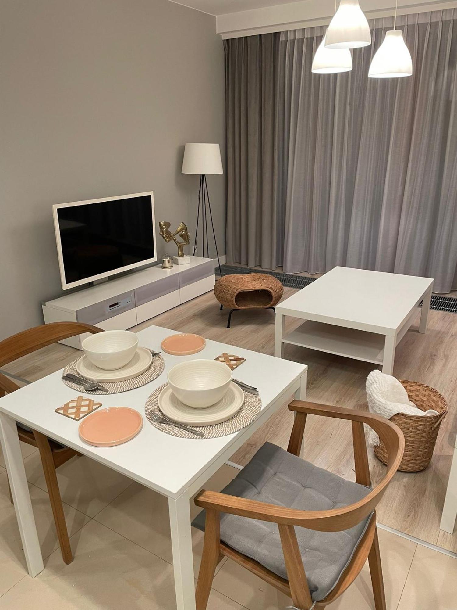 Center - With Free Parking Appartement Warschau
