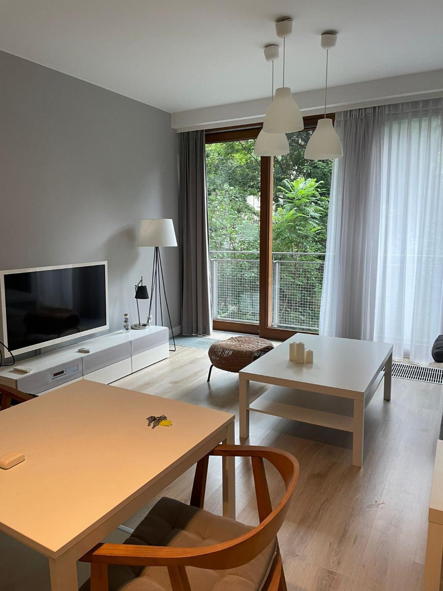 Center - With Free Parking Appartement
